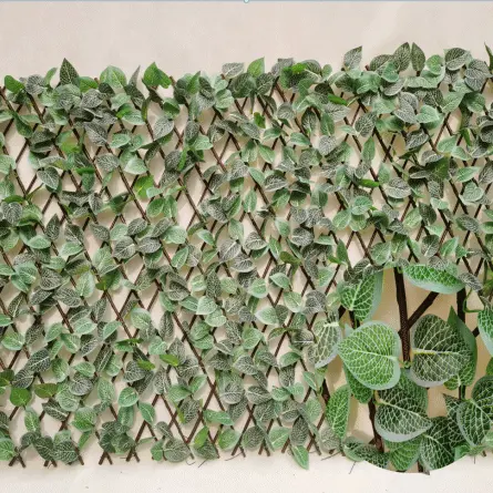 Excellent quality Artificial Turf Mat - garden Expandable artificial plastic laurel leaves trellis bamboo panel boxwood mat Ivy Privacy Fence fencing hedge – Deyuan